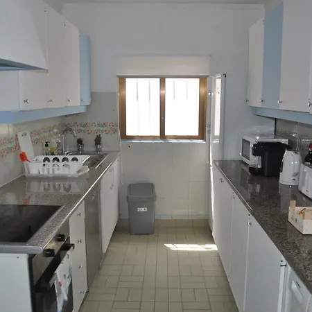 F! Гостевой дом Лиссабон