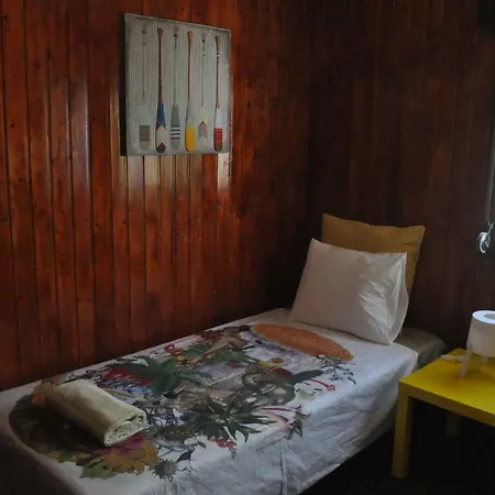 F! Гостевой дом Лиссабон